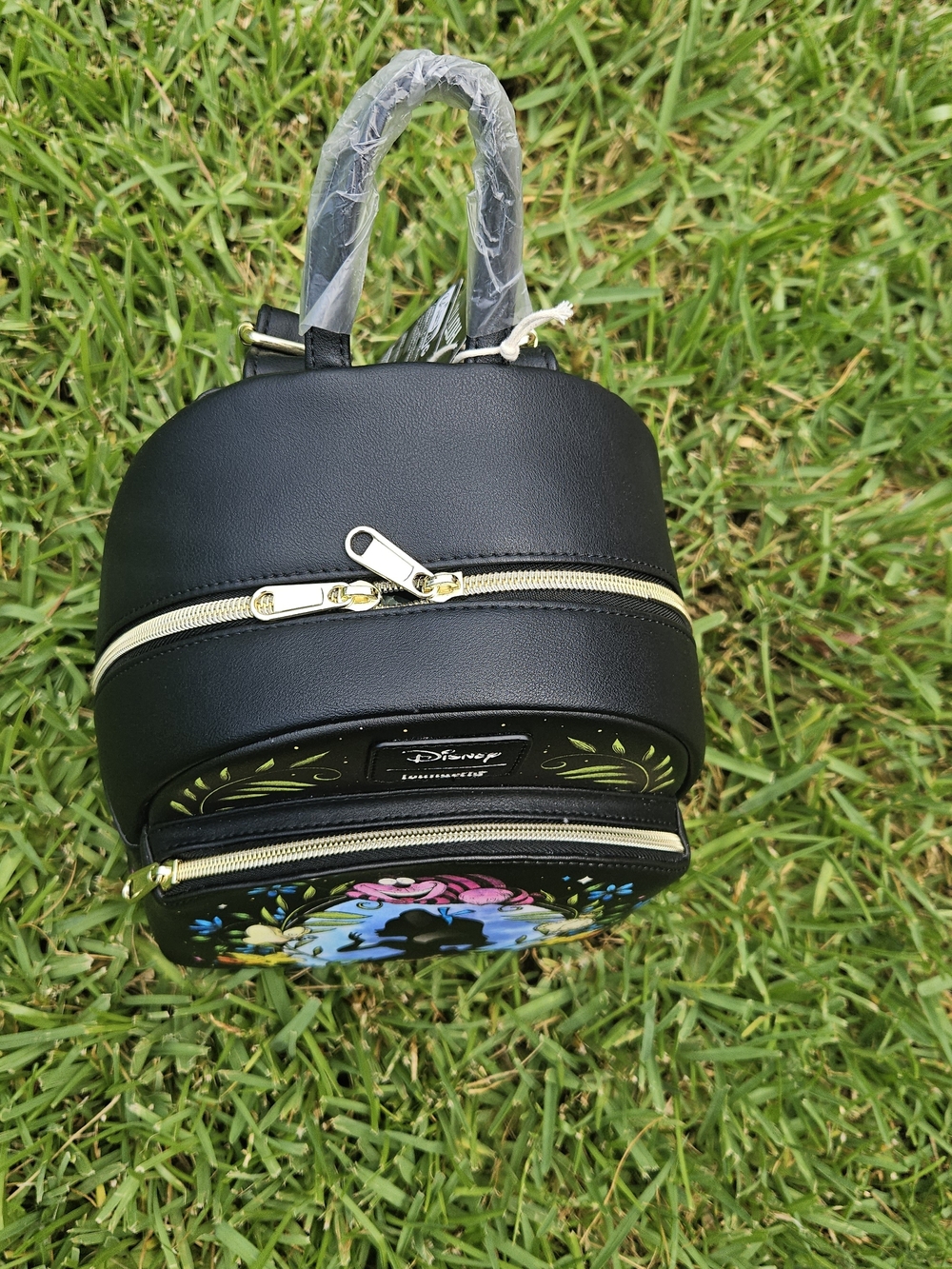 Loungefly Alice in Wonderland Black Mini Backpack - Picture 2 of 11